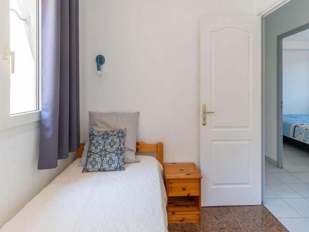 Cosy Holiday Home In Minerve With Garden Екстер'єр фото