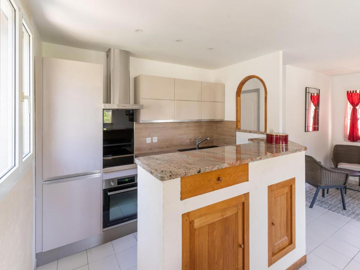 Cosy Holiday Home In Minerve With Garden Екстер'єр фото