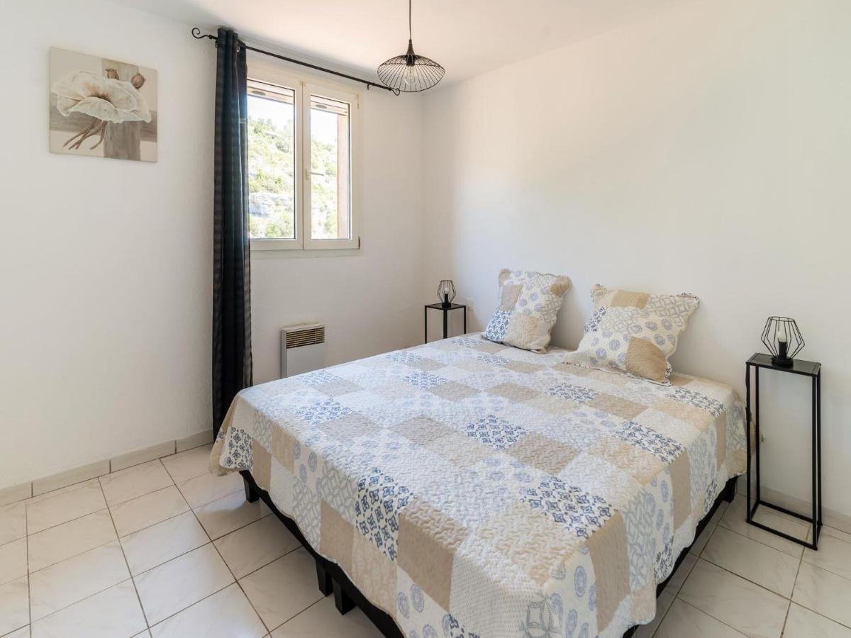 Cosy Holiday Home In Minerve With Garden Екстер'єр фото