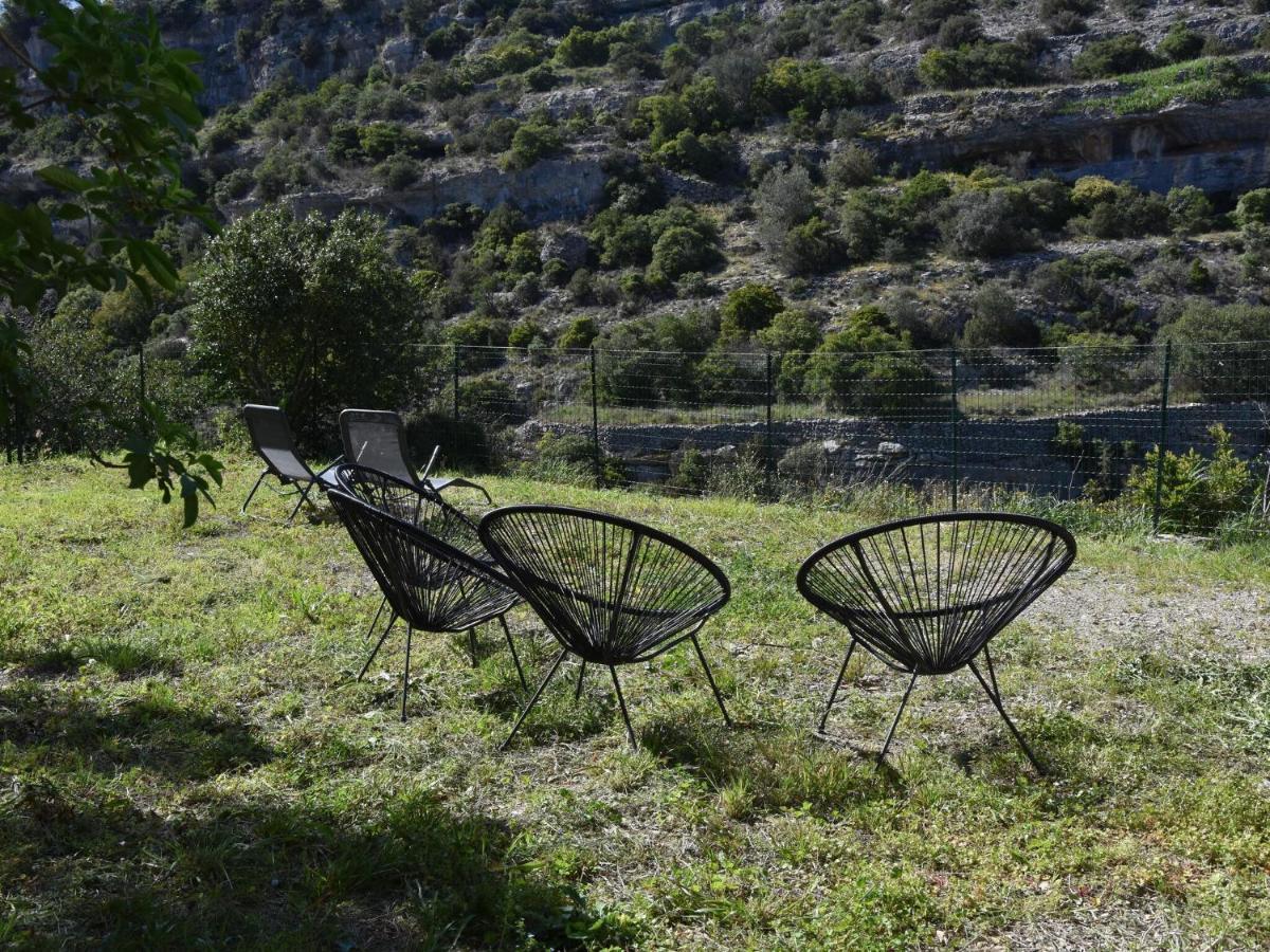 Cosy Holiday Home In Minerve With Garden Екстер'єр фото