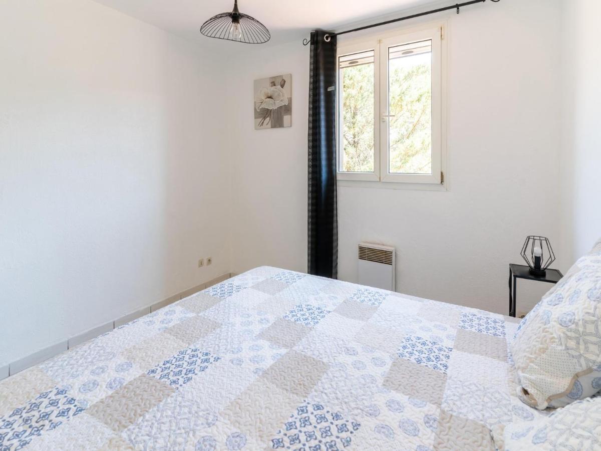 Cosy Holiday Home In Minerve With Garden Екстер'єр фото