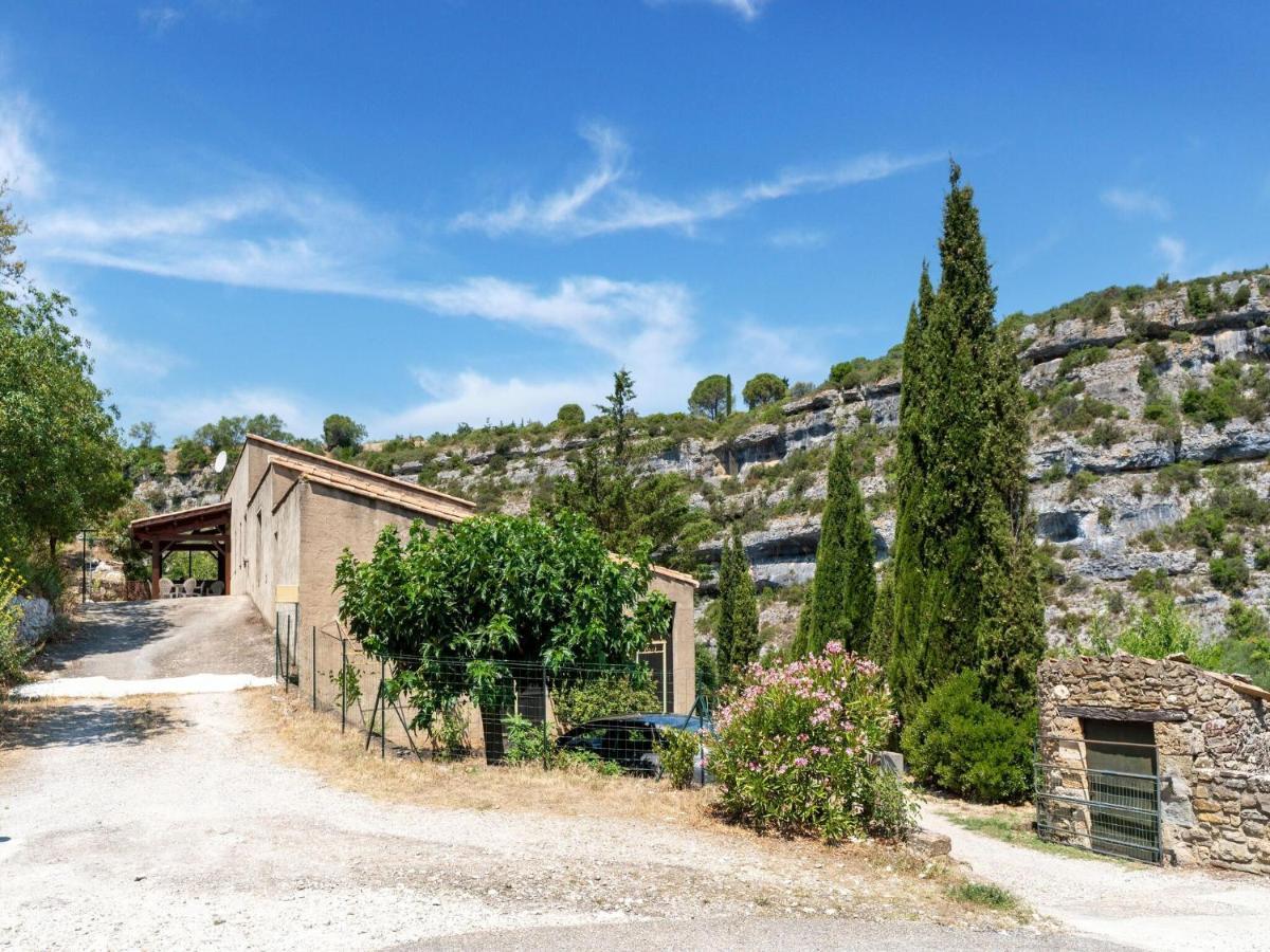 Cosy Holiday Home In Minerve With Garden Екстер'єр фото